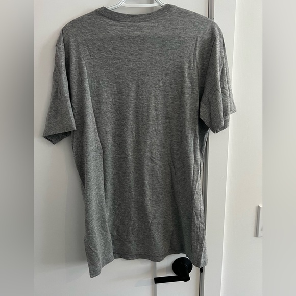 Burton Casual Tee - Picture 5 of 5